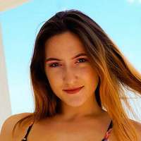 model-avatar