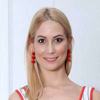 Sharon WhiteImagen